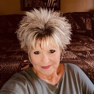 Meet your Posher, Glenda